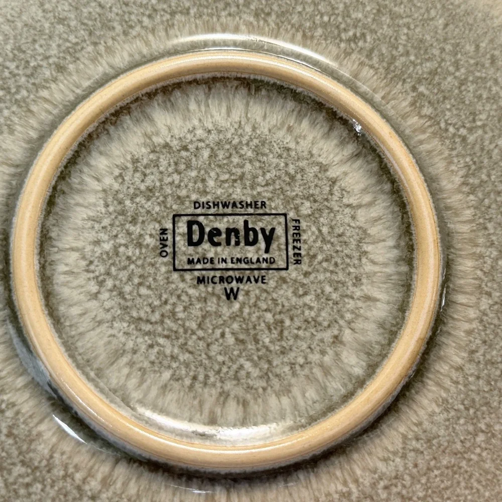 2 X Denby DUETS Stoneware Salad Dessert Plate Sage and Paprika 8.75 Inch